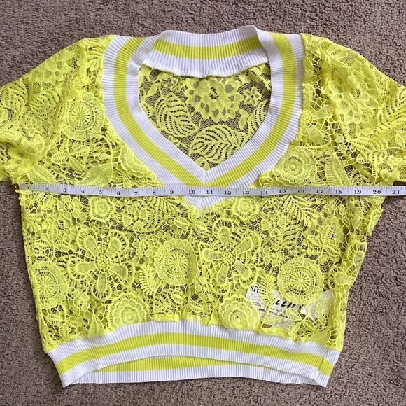 New Gorgeous Pink or Yellow Crop Top - Picture 5 of 5